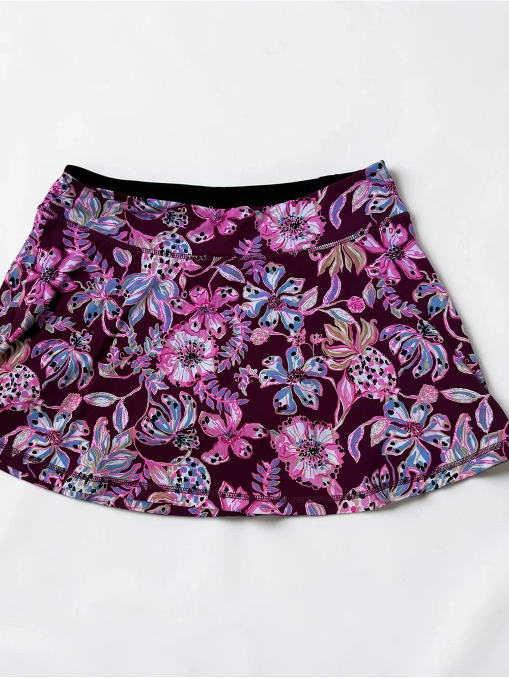 Lilly Pulitzer Luxletic Aila Skort in the Tropical Cherry Tropical with a Twist